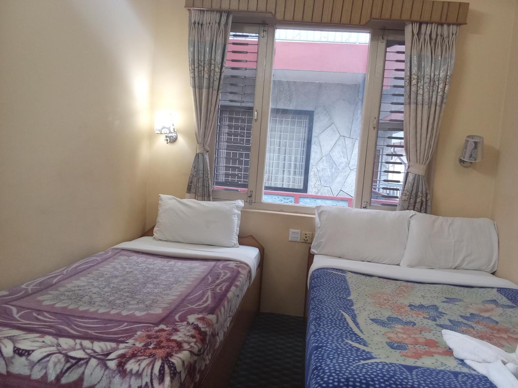 Hotel Celestyinn Pokhara Dış mekan fotoğraf